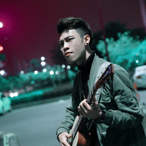 女生裸体××免费视频
